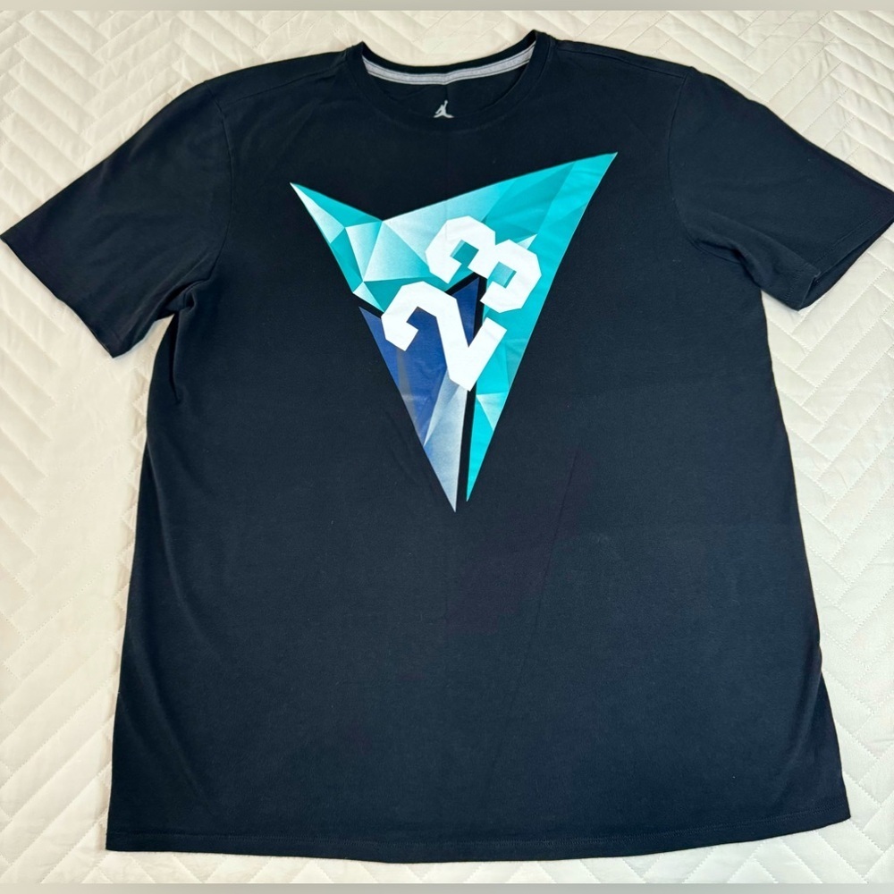 Men’s Air Jordan VII Diamonds T Shirt Black Size L Used In Great Condition! - Picture 3 of 7